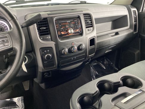 Used 2014 RAM 1500 Express AWD/4WD image 23
