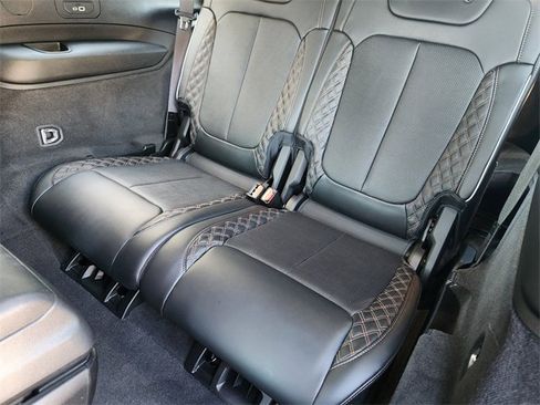 Used 2021 Jeep Grand Cherokee L Summit w/ Luxury Tech Group V image 23