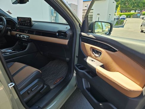 Used 2026 Honda Passport TrailSport Elite image 11