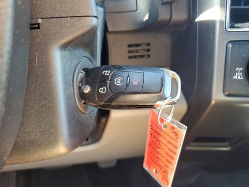 Used 2018 Ford F150 XLT w/ Equipment Group 302A Luxury AWD/4WD image 23