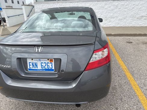 Used 2011 Honda Civic LX image 4