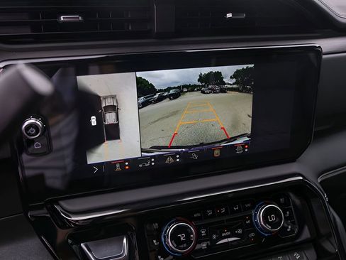 Used 2025 GMC Sierra 2500 AT4X image 20