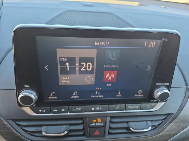 Used 2023 Nissan Altima 2.5 SV FWD image 11