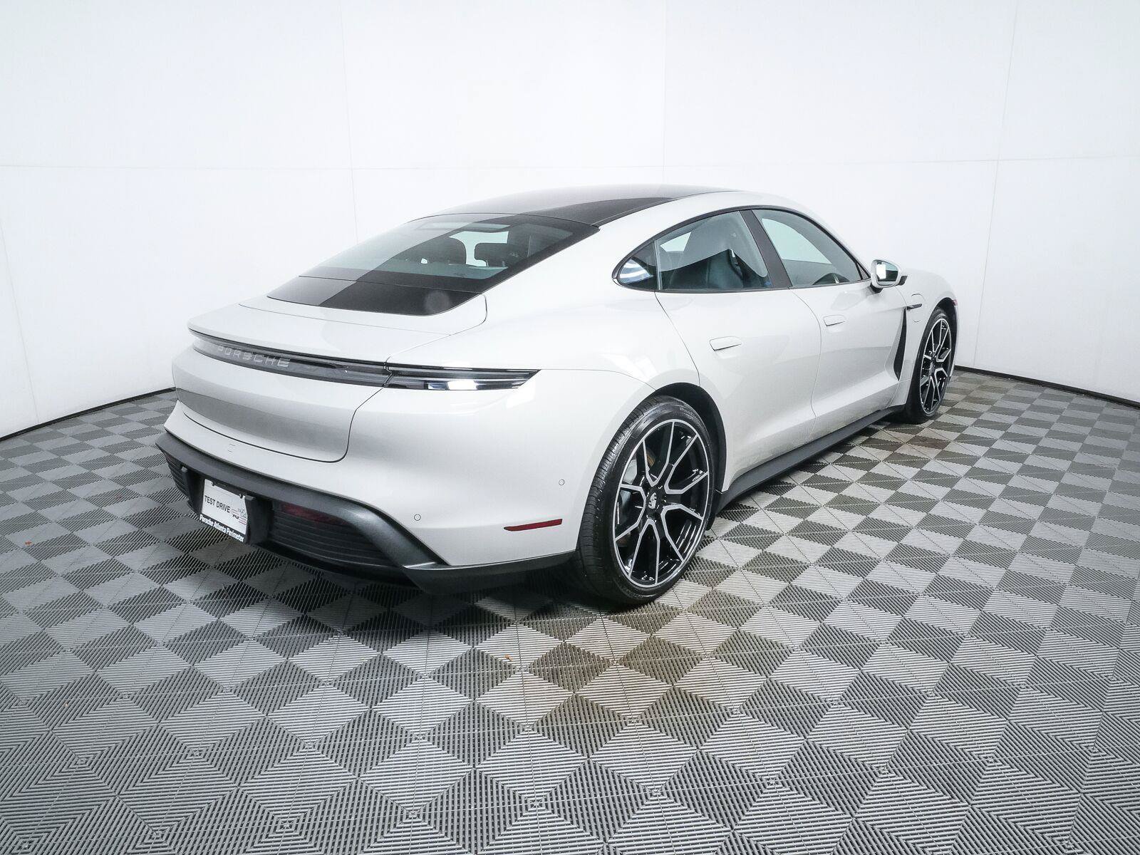 New 2026 Porsche Taycan RWD image 29