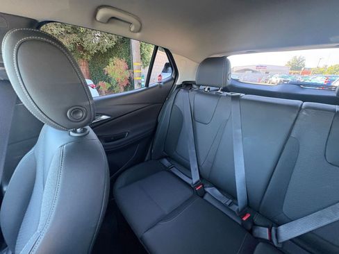 Used 2025 Buick Encore GX Preferred image 38