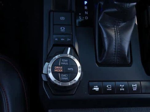 Used 2024 Toyota Tacoma TRD Pro image 34