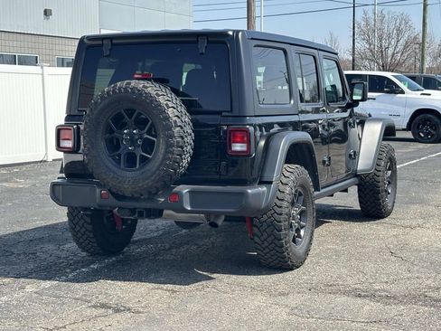 Used 2024 Jeep Wrangler Willys image 4