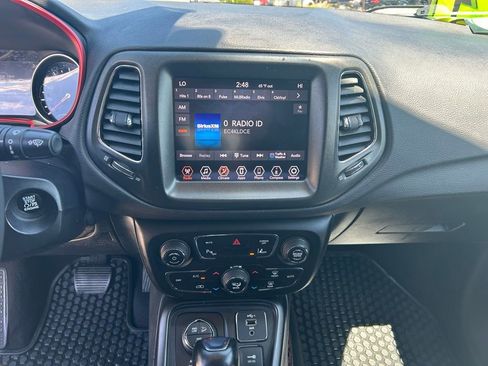 Used 2021 Jeep Compass Trailhawk AWD/4WD image 16