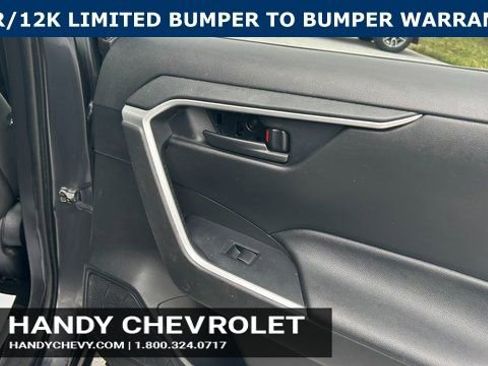 Used 2020 Toyota RAV4 LE w/ All Weather Liner Package image 39