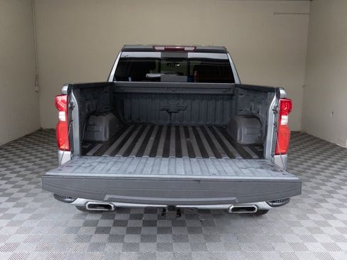 Used 2019 Chevrolet Silverado 1500 LTZ w/ LTZ Plus Package AWD/4WD image 15