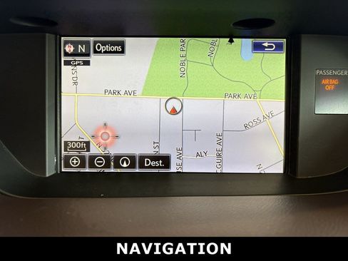 Used 2016 Lexus ES 350 w/ Luxury Package w/Wood Trim FWD image 17