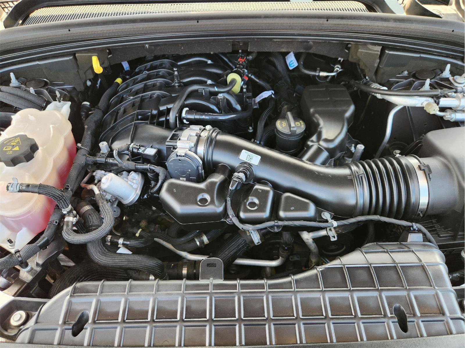 Used 2023 Jeep Grand Cherokee L Limited RWD image 32