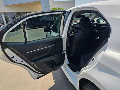 Certified 2022 Toyota Camry SE w/ Carpet Mat Package (TMS) FWD image 15