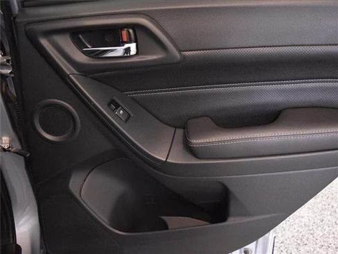 Used 2018 Subaru Forester 2.5i Touring w/ Popular Package #2 image 39