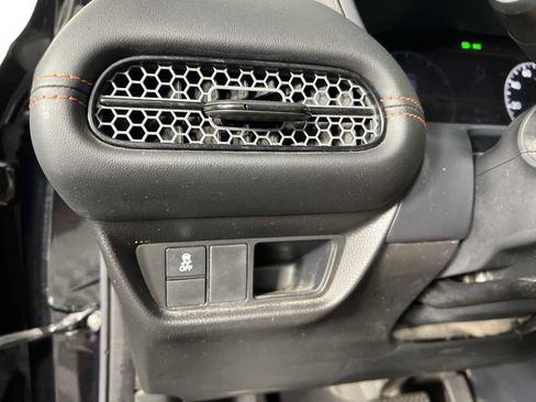 Used 2023 Honda HR-V Sport image 31