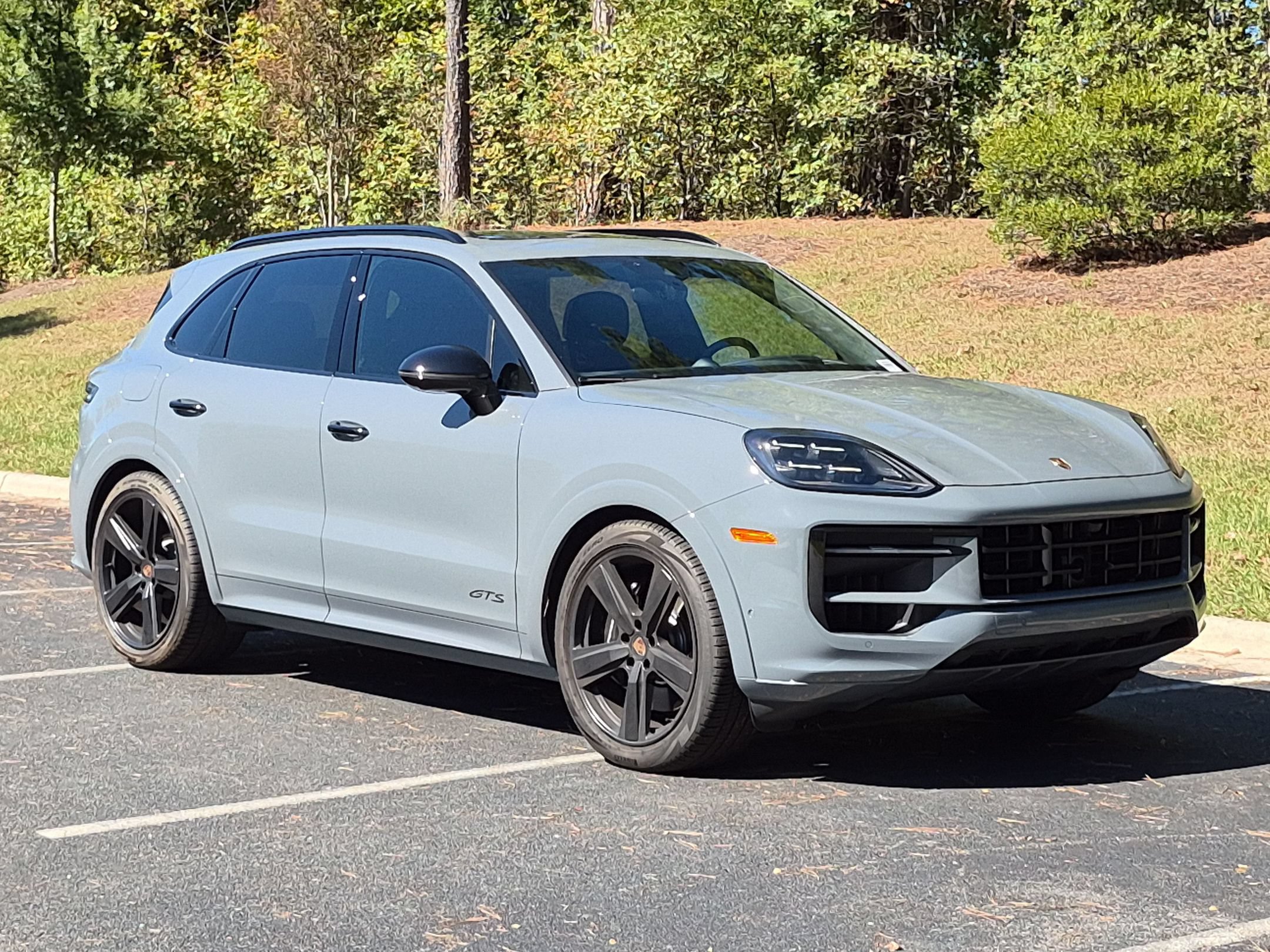 Certified 2026 Porsche Cayenne GTS AWD/4WD image 27