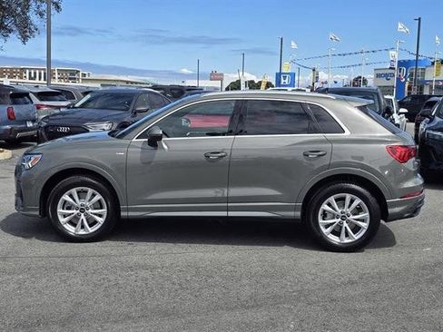 New 2025 Audi Q3 2.0T Premium image 33