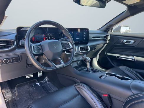 Used 2024 Ford Mustang Premium image 10