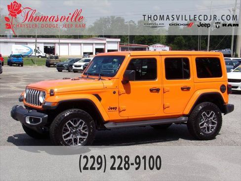 Certified 2025 Jeep Wrangler Unlimited Sahara AWD/4WD image 1