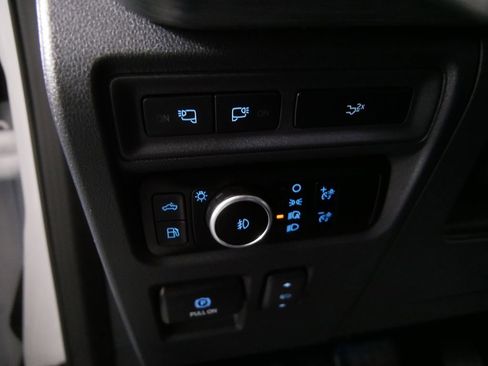 Used 2023 Ford F150 Lariat w/ Equipment Group 502A High image 15