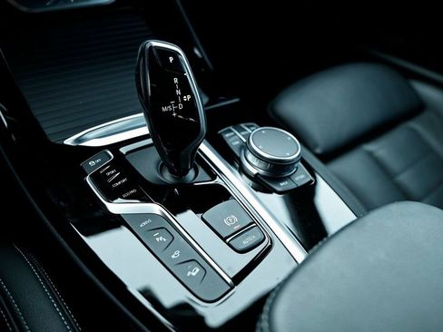 Used 2021 BMW X3 xDrive30e w/ Premium Package image 39