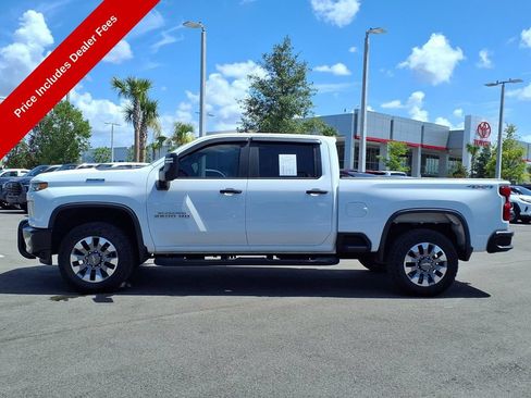 Used 2023 Chevrolet Silverado 2500 Custom AWD/4WD image 4