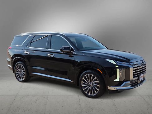 Used 2023 Hyundai Palisade Calligraphy AWD/4WD image 2
