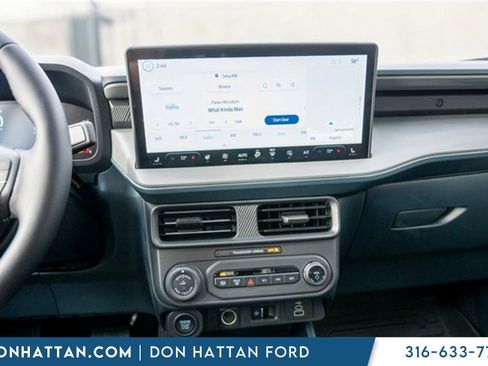 New 2026 Ford Maverick Lariat w/ Black Appearance Package image 8