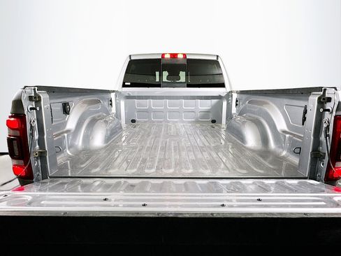 Used 2024 RAM 2500 Laramie w/ Safety Group image 28