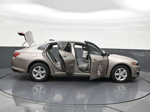 Used 2024 Chevrolet Malibu LS FWD image 37