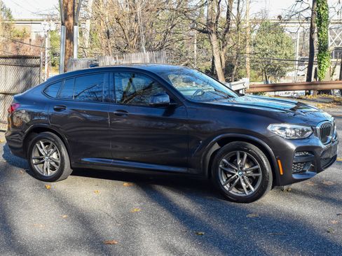Used 2020 BMW X4 xDrive30i w/ M Sport Package 2 image 10