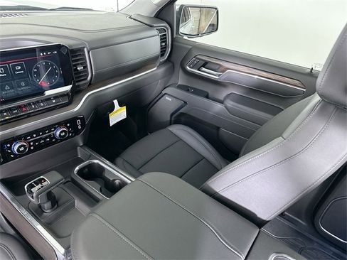 New 2026 GMC Sierra 1500 SLT w/ SLT Premium Plus Package image 36