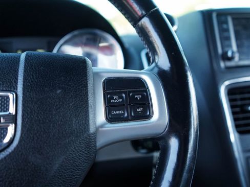 Used 2019 Dodge Grand Caravan GT FWD image 30