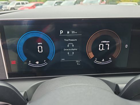 Used 2026 Hyundai Santa Cruz SEL image 18