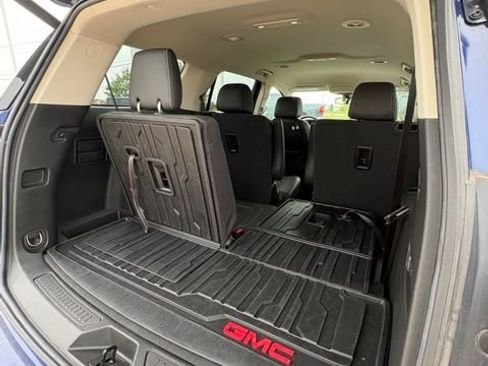 Used 2023 GMC Acadia Denali AWD/4WD image 26