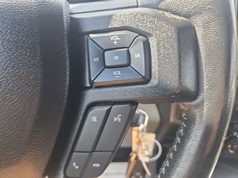 Used 2017 Ford F150 XLT w/ Equipment Group 302A Luxury image 16