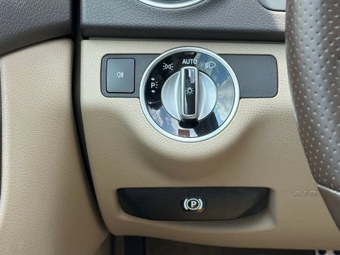 Used 2014 Mercedes-Benz C 250 Coupe image 24