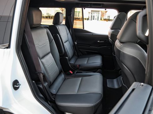 Used 2025 Lexus GX 550 w/ Accessory Package (2T) image 62