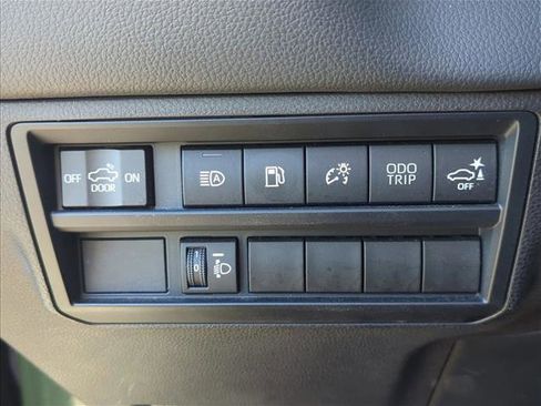 Used 2023 Toyota Tundra Limited RWD image 11