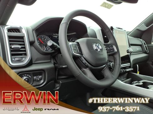 New 2026 RAM 1500 Big Horn AWD/4WD image 10