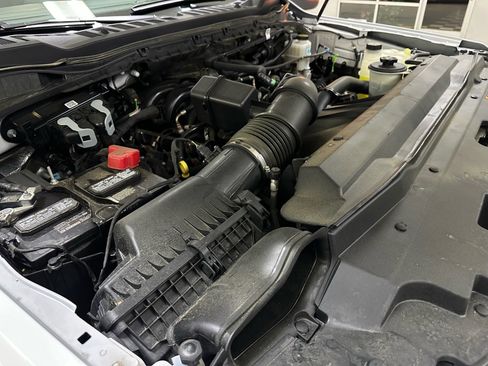 Certified 2024 Ford F250 XL w/ STX Appearance Package AWD/4WD image 19