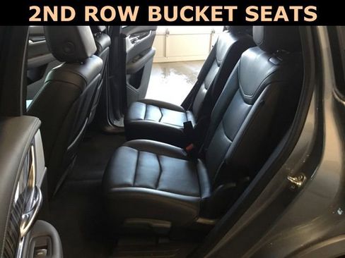 Used 2025 Cadillac XT6 Premium Luxury image 27