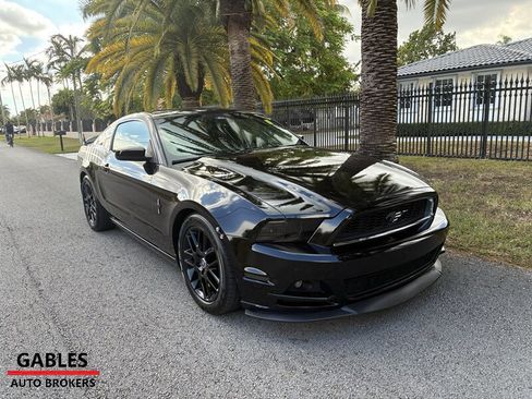 Used 2014 Ford Mustang Premium w/ Electronics Package image 4
