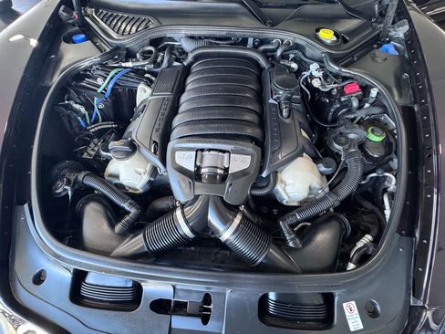 Used 2013 Porsche Panamera GTS image 38