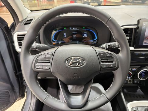 New 2026 Hyundai Venue SEL FWD image 29