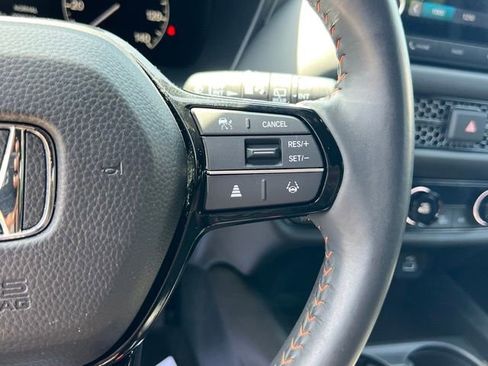Used 2024 Honda HR-V Sport image 23