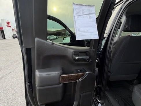 Used 2019 GMC Sierra 1500 Elevation w/ Elevation Value Package image 11