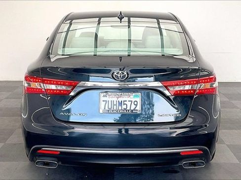 Used 2016 Toyota Avalon Limited w/ Protection Package FWD image 3