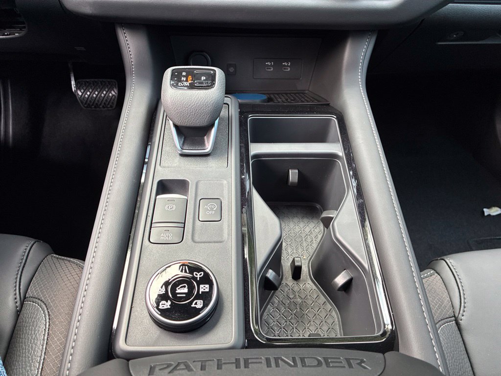 New 2026 Nissan Pathfinder SL AWD/4WD image 22