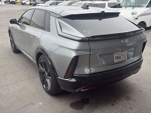 Used 2024 Cadillac Lyriq Sport RWD image 5